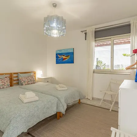 Διαμέρισμα With Private Pool & Ocean Views *