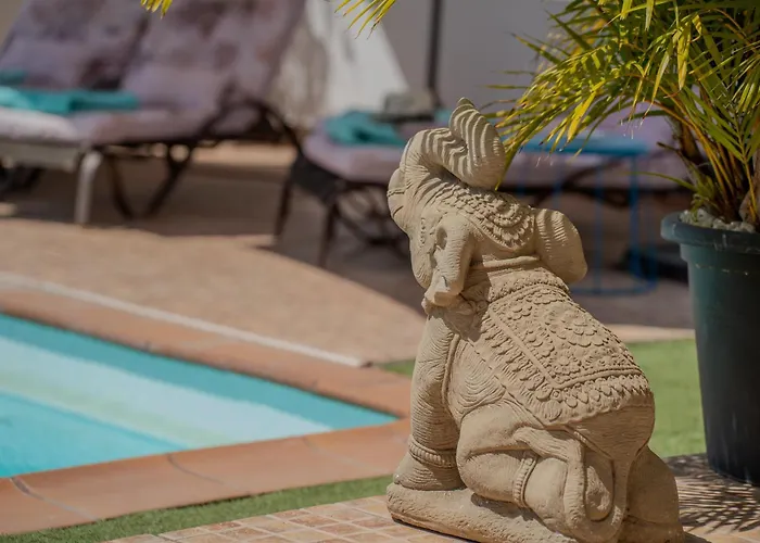 With Private Pool & Ocean Views Costa Adeje (Tenerife)