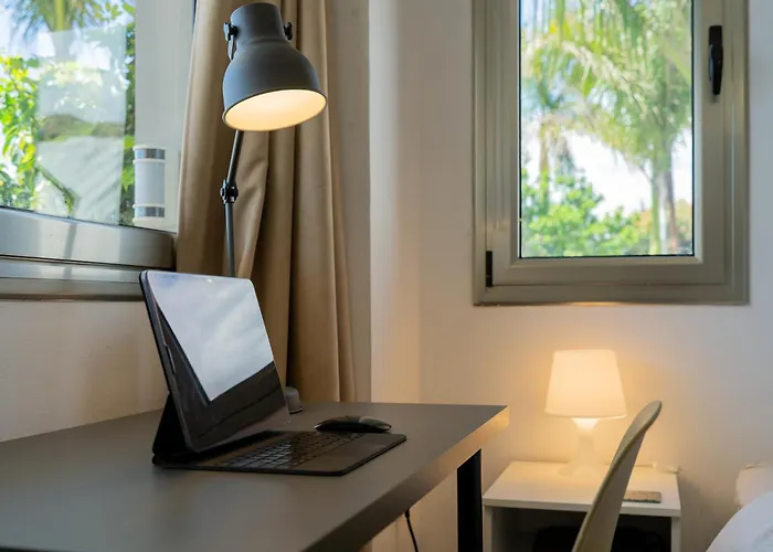 With Private Pool & Ocean Views Apartament *