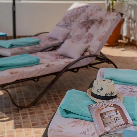 Апартаменты With Private Pool & Ocean Views