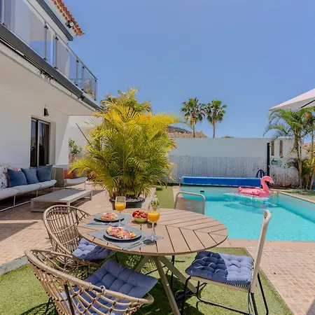 With Private Pool & Ocean Views * Costa Adeje (Tenerife)