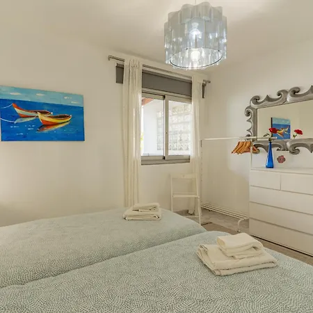 With Private Pool & Ocean Views Apartment