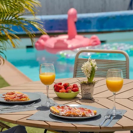 Апартаменты With Private Pool & Ocean Views *
