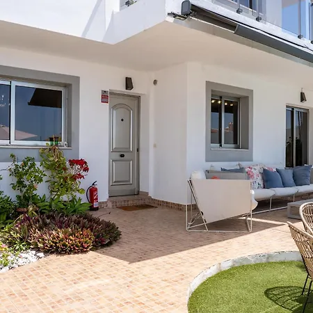 With Private Pool & Ocean Views Apartment